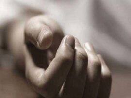 women died due to electricity current in bageshwar बागेश्वर: खेत में काम कर रही महिला की करंट की चपेट में आने से मौत