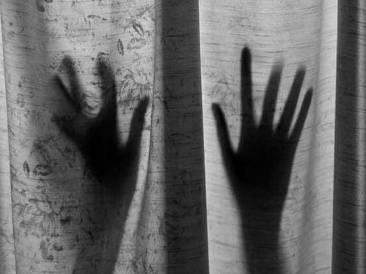 महिला दरोगा की निर्मम हत्या, पुलिस लाइन में बने सरकारी आवास में हुई हत्या Police woman murdered in his apartment
