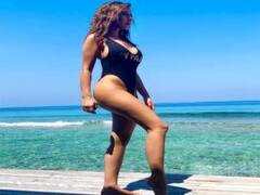 देखें, बॉलीवुड सितारों की 10 सबसे धमाकेदार फोटो, जिन्होंने लाइमलाइट में बटोरी सुर्खियां