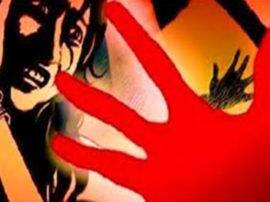 मुरादाबाद में नाबालिग के साथ गैंगरेप, दो आरोपी गिरफ्तार gangrape with minor girl in moradabad police arrested two accused मुरादाबाद में नाबालिग के साथ गैंगरेप, दो आरोपी गिरफ्तार