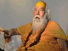 शंकराचार्य स्वरूपानंद सरस्वती ने उठाए EVM पर सवाल, राहुल- ममता के समर्थन में उतरे