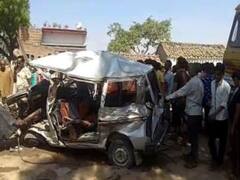 यूपी में अलग-अलग सड़क हादसों में गई 10 लोगों की जान, दो दर्जन घायल