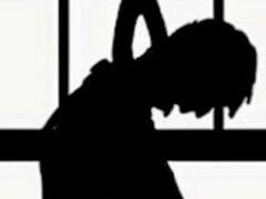 बाग में पेड़ से लटकता मिला अधेड़ का शव, पुलिस को आत्महत्या का शक