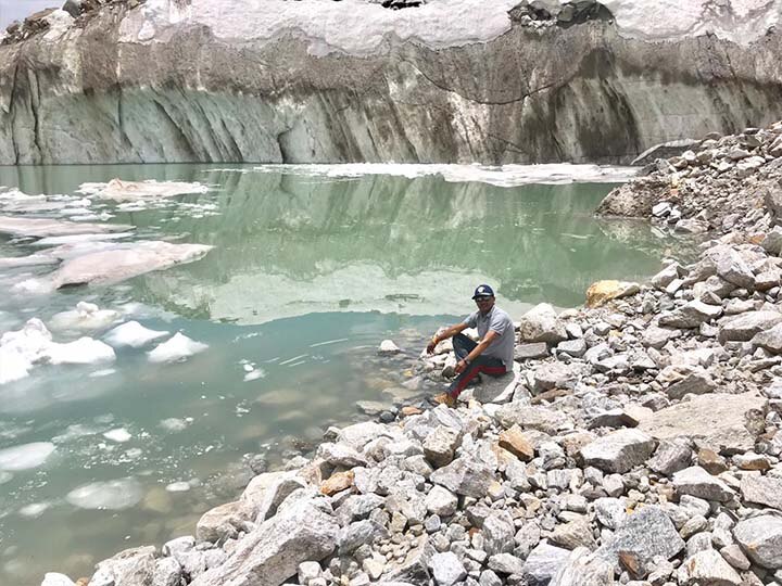 केदारघाटी का महासंकट: कहीं बड़े खतरे का संकेत तो नहीं है ग्लेशियर में दिखाई देने वाली ये झील, पढ़ें एबीपी गंगा की रिपोर्ट