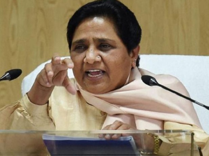 bsp chief mayawati slams rahul gandhi for visit to kashmir