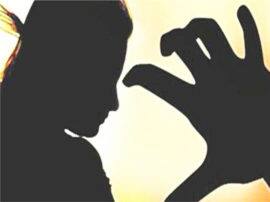 Eve teasing with girl going coaching in rampur FIR registered रामपुर में कोचिंग जा रही लड़की से छेड़छाड़, विरोध करने पर मनचलों ने की मारपीट