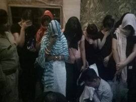 नोएडा: सेक्टर-18 के इन स्पा सेंटरों में पड़ी रेड, देह व्यापार का भंड़ाफोड़; 25 लड़कियां-10 लड़के गिरफ्तार Noida Police busted sex racket in noida arrested 35 people from sector 18 spa centre नोएडा: सेक्टर-18 के इन स्पा सेंटरों में पड़ी रेड, देह व्यापार का भंड़ाफोड़; 25 लड़कियां-10 लड़के गिरफ्तार