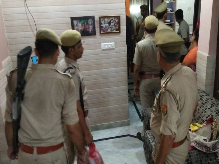 पत्नी और बच्चों की हत्या के बाद पति ने मौत को लगाया गले, सुसाइड नोट से हुआ चौंकाने वाला खुलासा