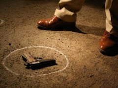 पुलिस मुठभेड़ में 25 हजार का इनामी बदमाश घायल, तमंचा और कारतूस बरामद