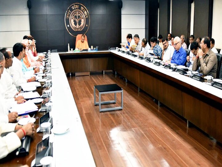 CM योगी का निर्देश, बुंदेलखंड और पूर्वांचल के विकास का ब्लूप्रिंट तैयार करें बोर्ड CM Yogi adityanath takes bundelkhand and purvanchal vikas board meeting