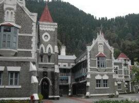 उत्तराखंड के पेड़ों से हटाई जाए एक-एक कील, उल्लंघन करने पर दर्ज हो केस : नैनीताल हाईकोर्ट Nainital high court directs to remove boards and nails from all trees उत्तराखंड के पेड़ों से हटाई जाए एक-एक कील, उल्लंघन करने पर दर्ज हो केस : नैनीताल हाईकोर्ट