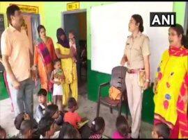 गरीब बच्चों के लिये मसीहा बनीं कॉन्सटेबल गुड्डन, बेघर बच्चों में जगा रही हैं शिक्षा की अलख Women constable became teacher for poor children गरीब बच्चों के लिये मसीहा बनीं कॉन्सटेबल गुड्डन, बेघर बच्चों में जगा रही हैं शिक्षा की अलख