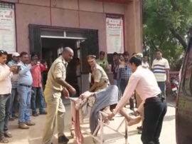 Uttar Pradesh Sonbhadra Violence Matter 10 Dead so Far Many Arrested उत्तर प्रदेश सोनभद्र हिंसा मामला: मुख्य आरोपी के अलावा 24 गिरफ्तार, मृतकों की संख्या 10 हुई