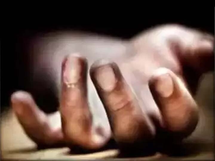 बलिया: कूड़े को लेकर हुआ विवाद तो भाई-भाभी ने ही कर दी पीट-पीट कर हत्या A man beaten to death in normal dispute