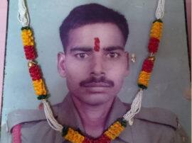 martyr satish chandra baghel parents demands from government कारगिल विजय दिवस: शहीद के परिवार की क्या हैं सरकार से उम्मीदें?