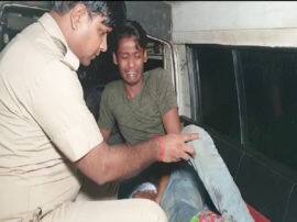 नोएडा: चार घंटे के अंदर दो बदमाश गिरफ्तार, गोली लगते ही फूट-फूटकर रोया इनामी बदमाश police arrested two criminal in different encounter नोएडा: चार घंटे के अंदर दो बदमाश गिरफ्तार, गोली लगते ही फूट-फूटकर रोया इनामी बदमाश