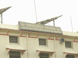 Allahabad university taken strong action against student leader प्रियंका गांधी ने जिस छात्रनेता के लिए उठाई आवाज, अब उसके यूनिवर्सिटी में दाखिल होने पर ही लगी पाबंदी