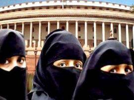 तीन तलाक से मुस्लिम महिलाओं को आजादी, लोकसभा के बाद राज्यसभा से पास हुआ बिल, सरकार ने बताया 'ऐतिहासिक दिन' triple talaq bill passed by rajya sabha तीन तलाक से मुस्लिम महिलाओं को आजादी, लोकसभा के बाद राज्यसभा से पास हुआ बिल, सरकार ने बताया 'ऐतिहासिक दिन'