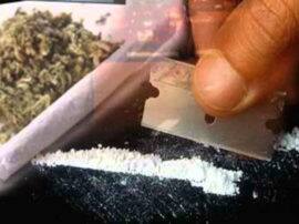 women involved in smack supply in dehradun Three arrested देहरादून में पैर पसार रहा है नशे का कारोबार, महिला समेत 3 गिरफ्तार