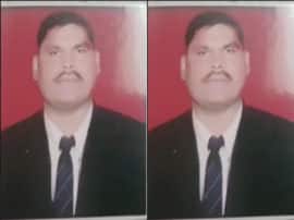 गाजियाबाद में डबल मर्डर से सनसनी, तनाव के बीच पीएसी समेत भारी पुलिस बल तैनात Ghaziabad double murder one in critical condition PAC and police force deployed गाजियाबाद में डबल मर्डर से सनसनी, तनाव के बीच पीएसी समेत भारी पुलिस बल तैनात