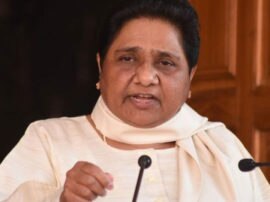 Mayawati clarifies no party worker was involved in Tughlakabad incident  रविदास मंदिर तोड़ने के विरोध में हुई हिंसा का बसपा से कोई लेना-देना नहीं : मायावती