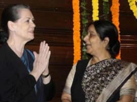 सुषमा स्वराज के निधन पर सोनिया गांधी ने जताया दुख, कहा- ' बहुत क्षति का आभास हो रहा है' sonia gandhi expressed grief over sushma swaraj death सुषमा स्वराज के निधन पर सोनिया गांधी ने जताया दुख, कहा- ' बहुत क्षति का आभास हो रहा है'