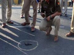 गाजियाबाद एनकाउंटर:  इंदिरापुरम में पुलिस और बदमाशों के बीच मुठभेड़, 25 हजार का इनामी घायल 