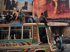 धारा 370 खत्म होने के बाद बौखलाया पाकिस्तान, भारतीय फिल्मों पर लगाई रोक