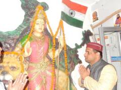 कश्मीर में जमीन खरीदकर भारत माता मंदिर का निर्माण कराएगी प्रसपा