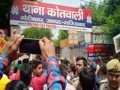 गुनाहगार नहीं पीड़ित के खिलाफ मुकदमा दर्ज करती है गाजियाबाद पुलिस, पढ़ें पूरा मामला