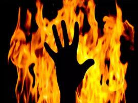 Elderly death due to house fire मकान में आग लगने से बुजुर्ग की मौत, परिवार ने रंजिश से किया इन्कार