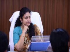 नोएडा: एक्शन में सीईओ रितु माहेश्वरी, दो निलंबित; सात की सेवाएं समाप्त