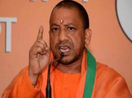 एक्शन में सीएम योगी आदित्यनाथ, दो आईपीएस अफसरों पर गिरी गाज CM Yogi in action and removed prayagraj ssp एक्शन में सीएम योगी आदित्यनाथ, दो आईपीएस अफसरों पर गिरी गाज