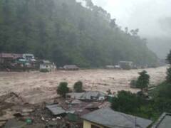 हरिद्वार में गंगा ने किया खतरे का निशान पार, ऋषिकेश में भी बिगड़ सकते हैं हालात