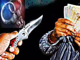 Noida Police arrested vicious robbers पुलिस ने शातिर लुटेरों को किया गिरफ्तार, लूट के कई मामले सुलझाने का किया दावा