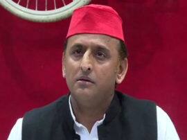 bjp counter attack on Akhilesh yadav over law and order in uttar pradesh बीजेपी का अखिलेश पर पलटवार, कहा- सपा राज में डीएसपी को बोनट पर टांगकर घुमाया जाता था