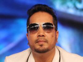 Mika singh gets aggressive during pc says why not ask anything to neha kakkar and sonu nigam over pakistan show बैन हटते ही भड़के मीका बोले- नेहा कक्कड़ और सोनू निगम से कोई कुछ क्यों नहीं पूछता?