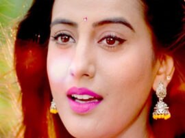 bhojpuri song le gail ba jaan kanhaiya banshi bajake viral in social Media जन्‍माष्‍टमी के मौके पर यूट्यूब पर छाया ये भोजपुरी गीत, चल गया अक्षरा सिंह की आवाज का जादू