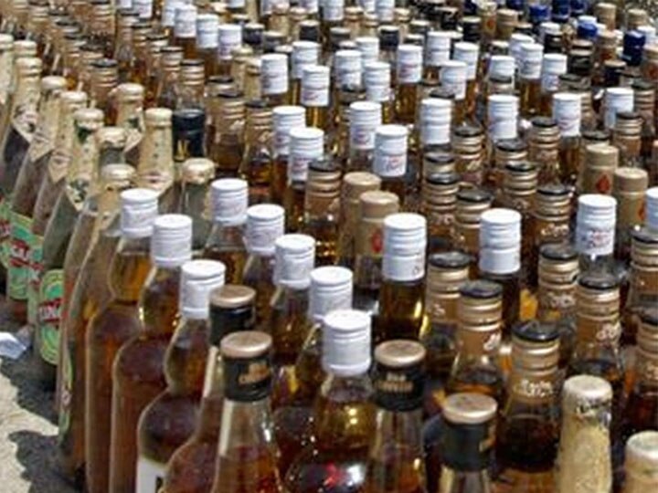 बरेली में शराब की बड़ी खेप बरामद, चार करोड़ रूपये आंकी गई कीमत Large consignment of liquor recovered in Bareilly