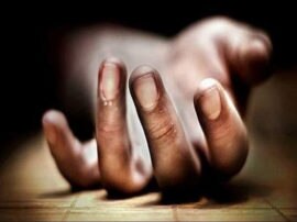 dead body founded in Shamli of uttar pradesh  शामली में खेत में पड़ा मिला शख्स का शव, जांच में जुटी पुलिस