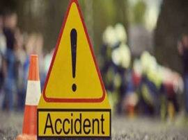 Student died after hit by Truck in Fatehpur फतेहपुर: स्कूल जा रही छात्रा को ट्रक ने कुचला, दर्दनाक मौत, आक्रोशित लोगों ने ट्रक फूंका