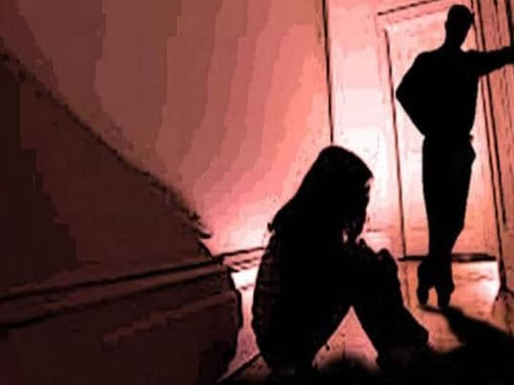 पड़ोसी ने बंधक बनाकर नाबालिग किशोरी के साथ किया बलात्कार, आरोपी गिरफ्तार