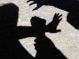 कानपुर: बच्चा चोरी के शक में दो बुजुर्गों की भीड़ ने पिटाई की, पुलिस ने दो लोगों को गिरफ्तारी किया Mob beaten two old man in suspect of child theft in kanpur कानपुर: बच्चा चोरी के शक में दो बुजुर्गों की भीड़ ने पिटाई की, पुलिस ने दो लोगों को गिरफ्तारी किया