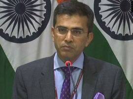 MEA said to Pakistan ta take action against conversion of sikh girls पाक में दो सिख लड़कियों का अपहरण, धर्मांतरण : विदेश मंत्रालय ने पाक से कार्रवाई की मांग की
