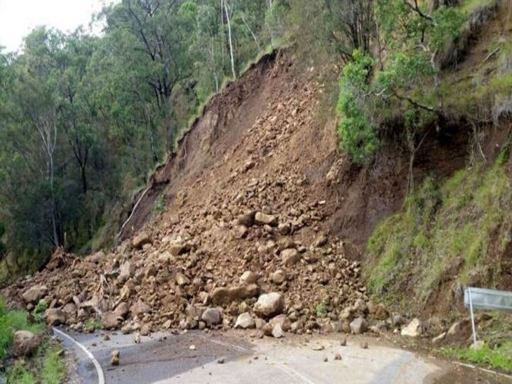 उत्तराखंड में भूस्खलन से भारी तबाही, कई वाहन मलबे में दबे, बद्रीनाथ राष्ट्रीय राजमार्ग पर यातायात बाधित