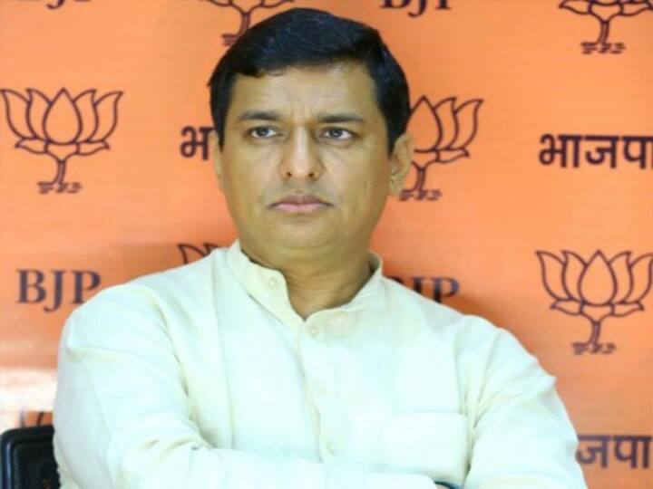 बीजेपी नेता अनिल बलूनी ने पहाड़ के लोगों से की ये अपील, मिला अजीत डोभाल और सेना प्रमुख का साथ