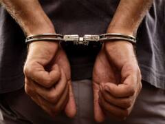 नोएडा: चोरी करने के बाद भाग रहे चोर को सोसाइटी के गार्डों ने पकड़ा, गिरफ्तार