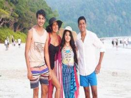 बॉलीवुड छोड़ने का ऐलान कर चुकी जायरा वसीम की सोशल मीडिया पर हो रही है खिचाई Zaira Wasim, who has announced to leave Bollywood, is getting caught on social media बॉलीवुड छोड़ने का ऐलान कर चुकी जायरा वसीम की सोशल मीडिया पर हो रही है खिचाई