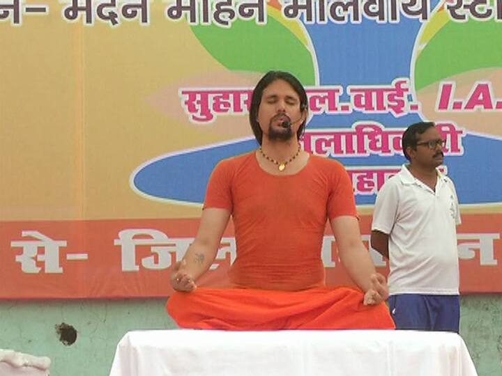 विदेशी युवतियों से बदसलूकी के आरोपी स्वामी आनंद गिरि को मिली क्लीन चिट, जल्द होगी वतन वापसी