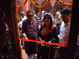 आगरा किले में खुला बेबी फीडिंग सेंटर, पर्यटकों की सहुलियत के लिये बड़ी पहल Baby feeding center at agra fort आगरा किले में खुला बेबी फीडिंग सेंटर, पर्यटकों की सहुलियत के लिये बड़ी पहल